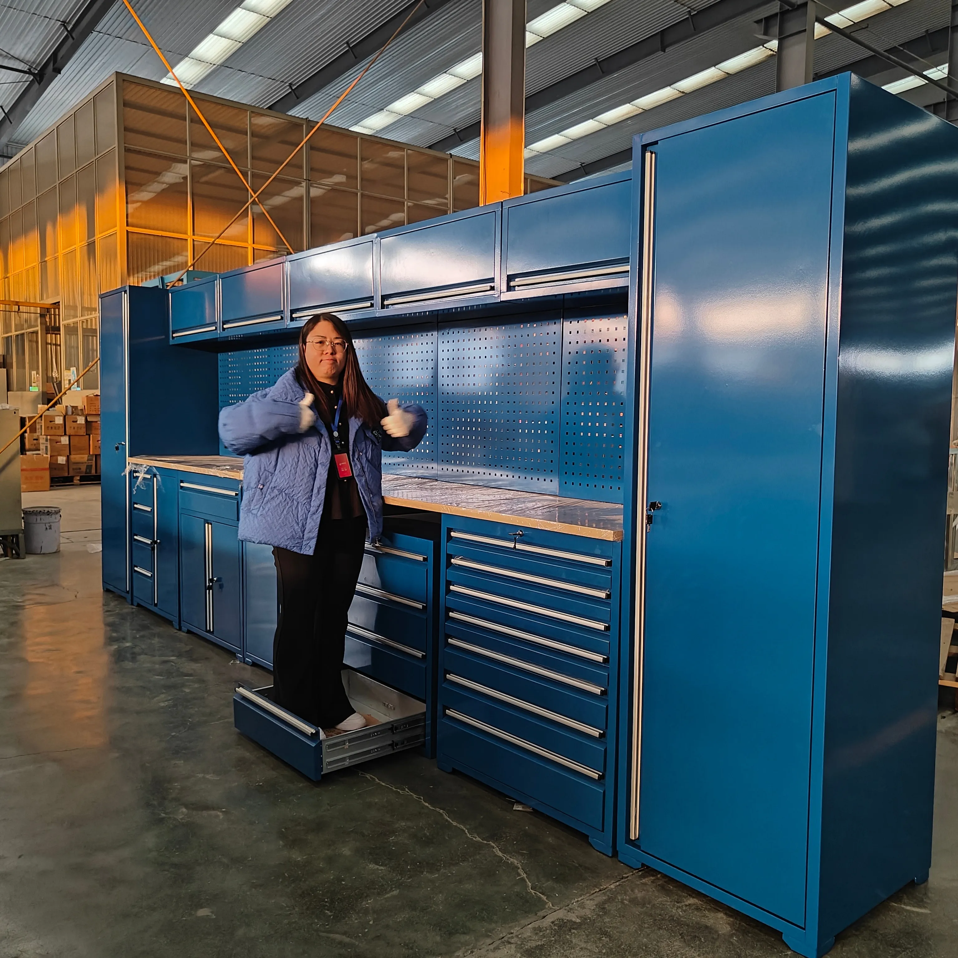 Hogyan válasszuk ki a kiváló minőségű és biztonságos szerszámszekrényeket？